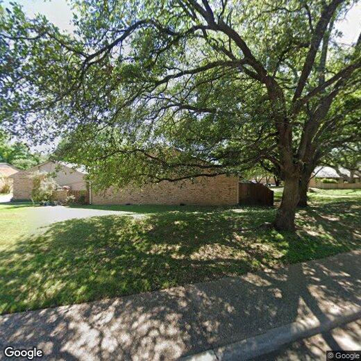 Foto principal - 7211 Lakewood Dr