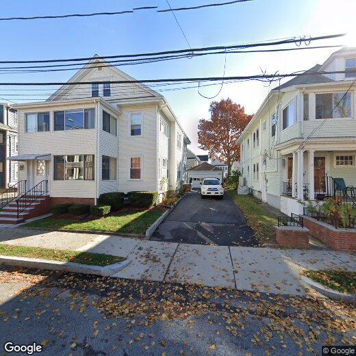 17 Adams St, Arlington, MA 02474 Condo for Rent in Arlington, MA