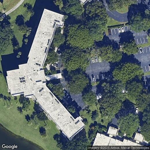 Primary Photo - 3980 Oaks Clubhouse Dr