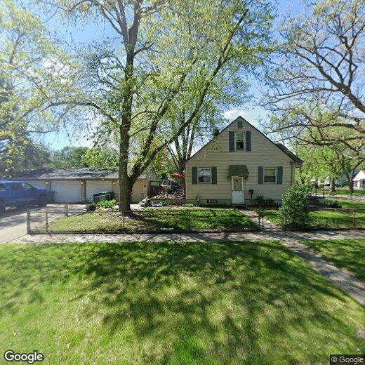 Primary Photo - 1268 Lester Ave