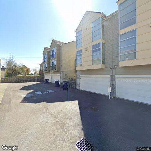 Primary Photo - 2433 S I St