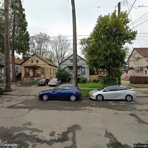 Primary Photo - 530 Hazel St