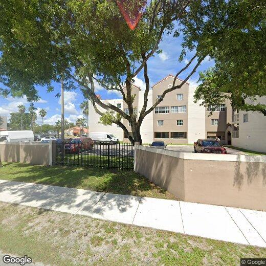 Foto principal - 6045 NW 186th St