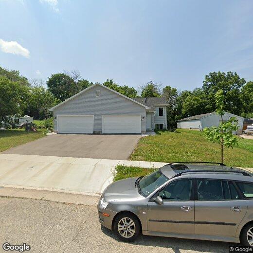 324 Nora St, Stoughton, WI 53589 Townhome Rentals in Stoughton WI