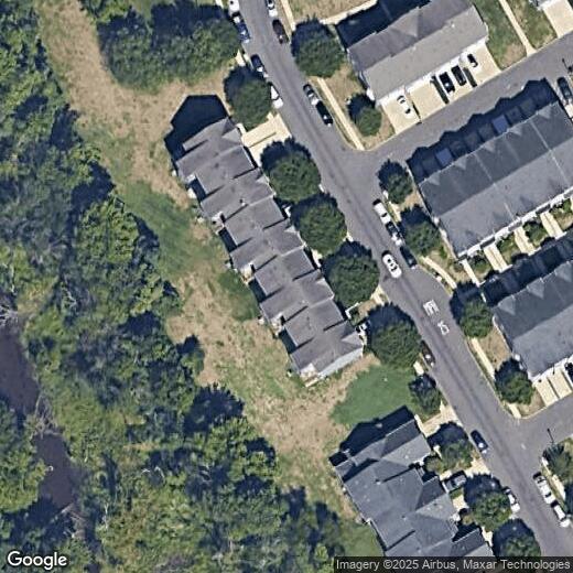 Primary Photo - 19 Falcon Ln