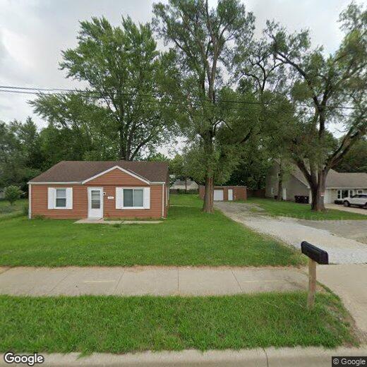 3502 N Sterling Ave, Peoria, IL 61604 House Rental in Peoria, IL