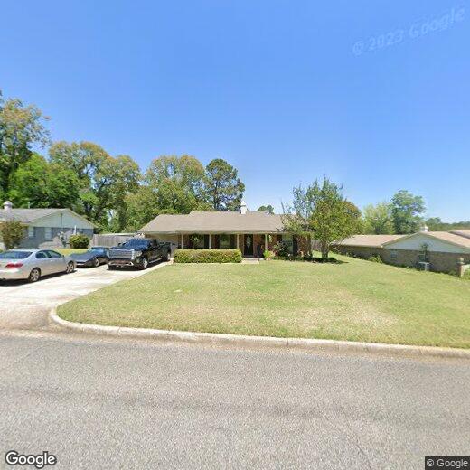 Primary Photo - 108 Deer Trace