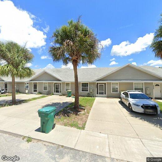 Primary Photo - 2002 Silverwood St