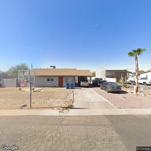 Foto principal - 342 N Pinyon Dr