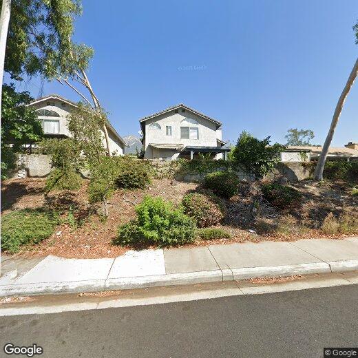 Foto principal - 10651 Concannon St