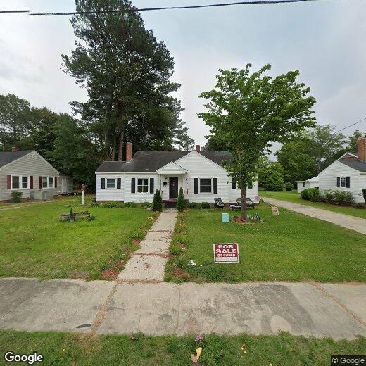 Foto principal - 704 W Cutchin St