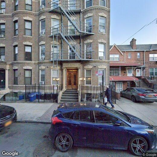 Primary Photo - Prime Astoria Location