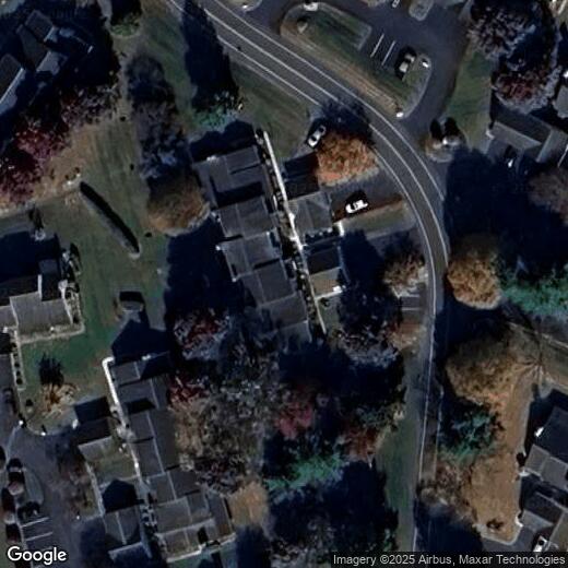 Foto principal - 1002 Cambridge Ct