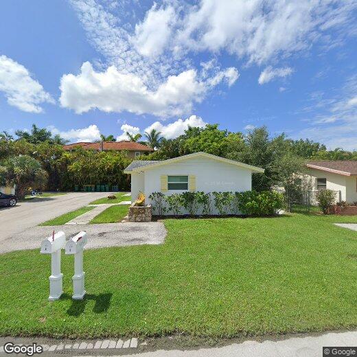 1740 Smugglers Cove, Naples, FL 34112 Townhouse for Rent in Naples