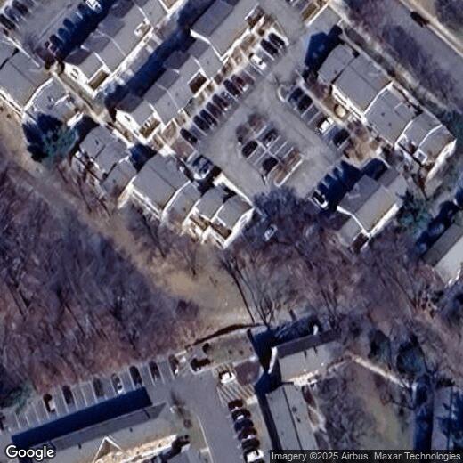 Primary Photo - 64 N Bedford St