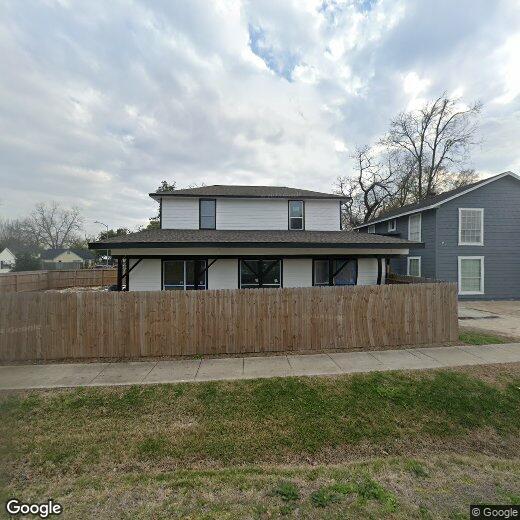Primary Photo - 502 Frawley St