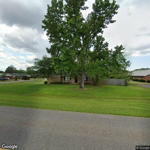 Primary Photo - 83 Mayfair Ln
