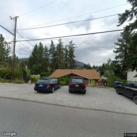 Photo principale - 3427 McTaggart Rd
