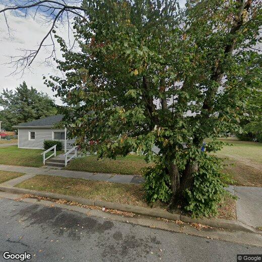 3 br, 1 bath House 4502 Bankhead Ave A House for Rent in Norfolk