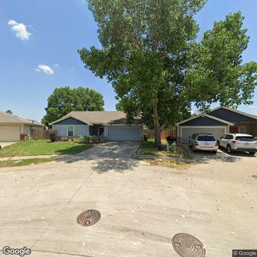 Primary Photo - 2321 Teddy Roosevelt Dr