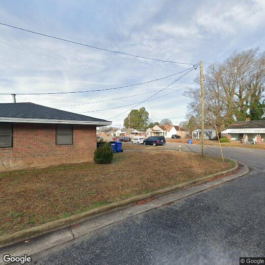 Primary Photo - 1104 Elvie St S