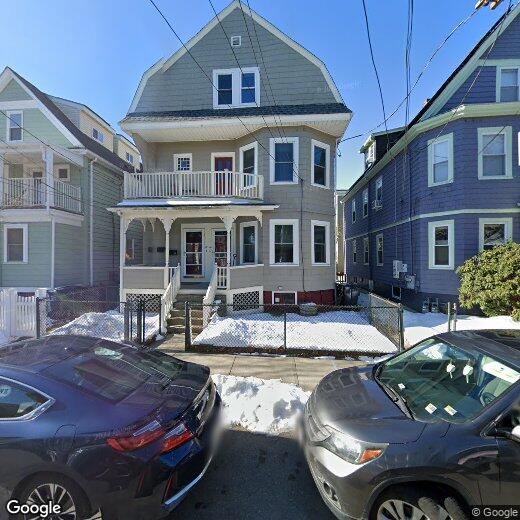 Foto principal - 12 Seven Pines Ave