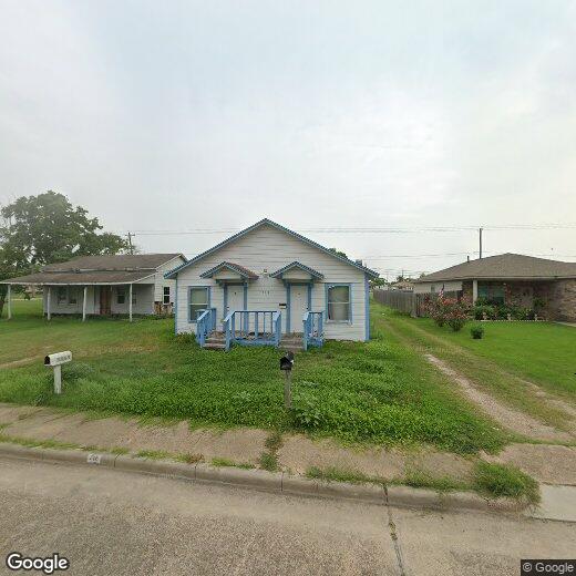 Primary Photo - 718 W 4th St
