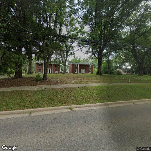 Primary Photo - 955 Easthill St SE