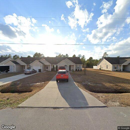 Foto principal - 192 Pine Hollow Rd