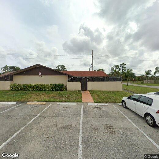 Primary Photo - 4758 Sunny Palm Cir