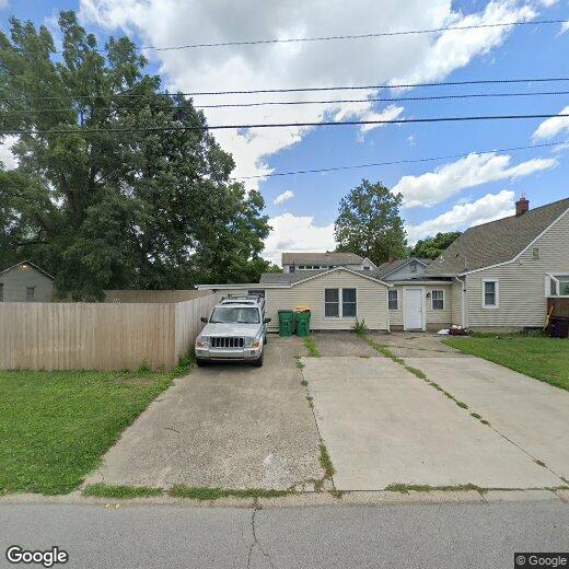 4958 McCray St, Speedway, IN 46224 House Rental in Speedway, IN