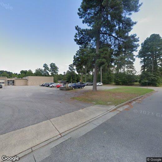Primary Photo - 121 Parkway Dr
