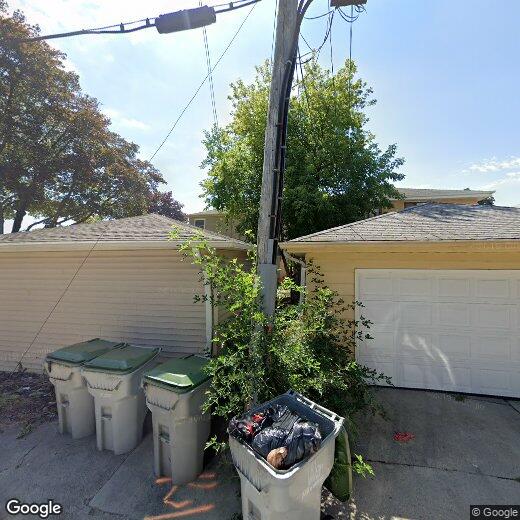 Primary Photo - 8600 W Hampton Ave