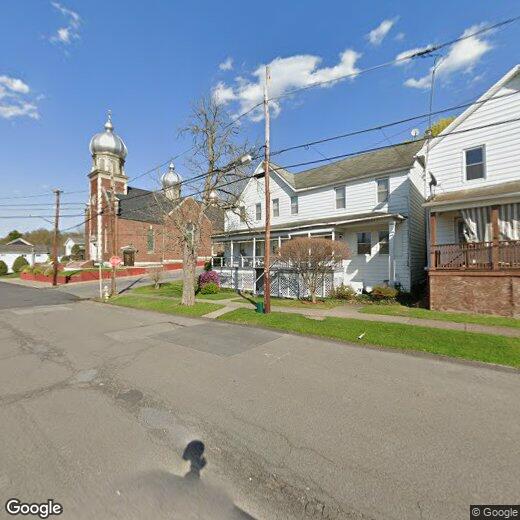 628 Hill St, Mayfield, PA 18433 House Rental in Mayfield, PA