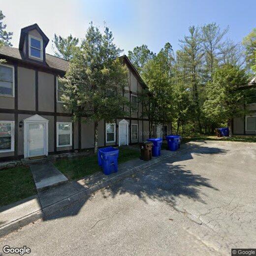 Foto principal - 121 Arcadia Ln