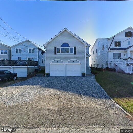 Primary Photo - 1299 Fairfield Beach Rd