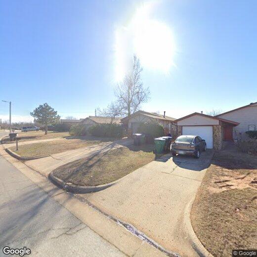 8203 S Klein Ave, Oklahoma City, OK 73139 Townhouse for Rent in