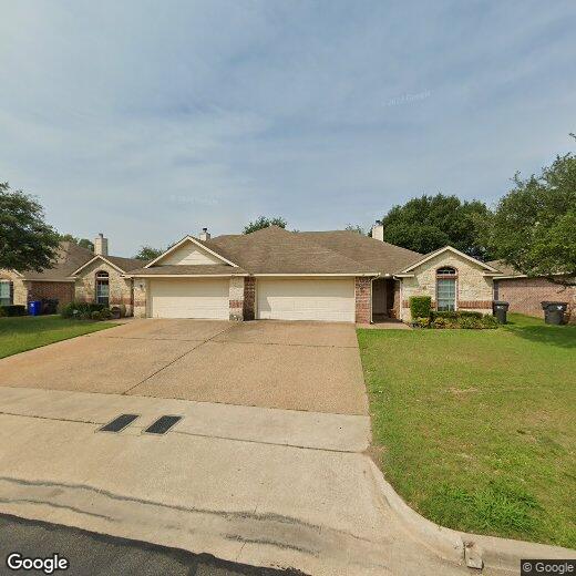 Primary Photo - Duplex
