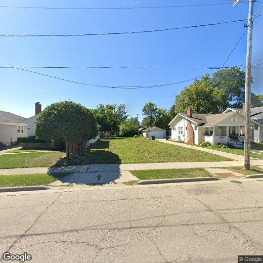 Primary Photo - 828 Benton Ave