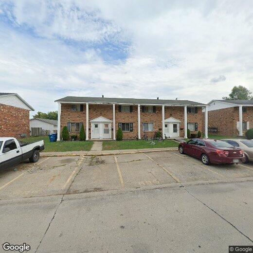 Primary Photo - 589 S Shore Ct