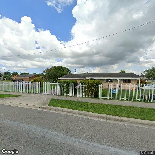 Foto principal - 1170 SW 7th Ct