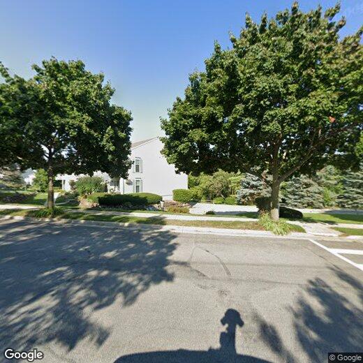 Primary Photo - 816 S Blue Mounds St