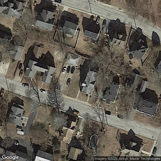 Primary Photo - 52 Chapman St