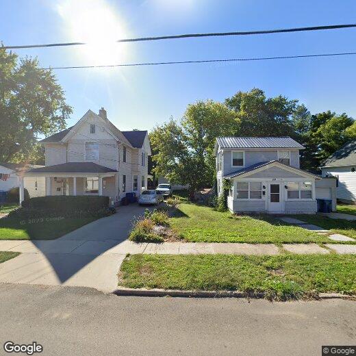 Primary Photo - 717 N Dixon Ave