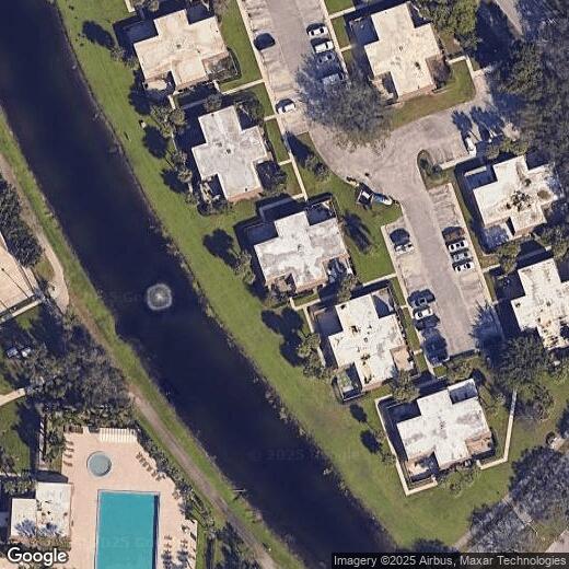 Primary Photo - 156 Heritage Way