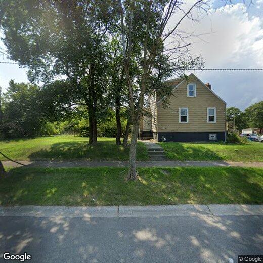 Primary Photo - 2101 Taft St