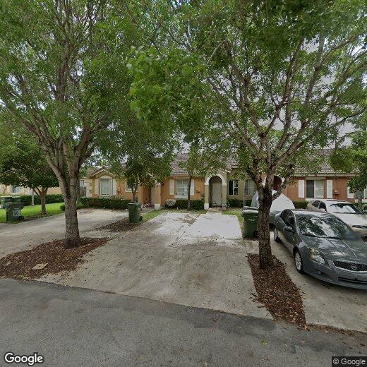 Foto principal - 125 SW 15th Rd