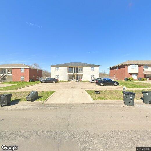 Primary Photo - 3001 Cantabrian Dr