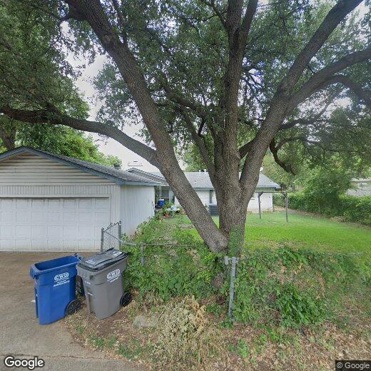 Foto principal - 3734 Clubway Ln