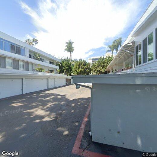 Primary Photo - 2368 Torrey Pines Rd